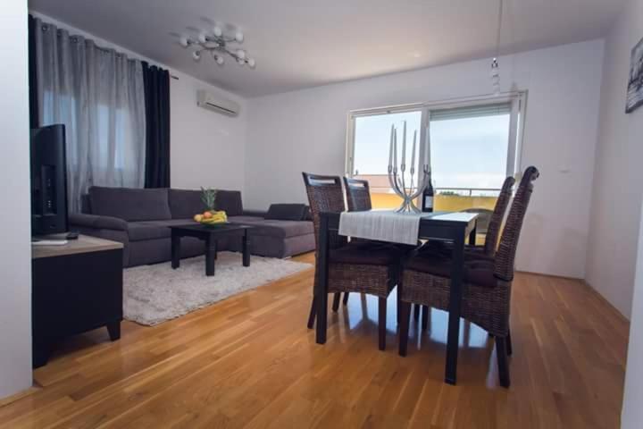 Apartman Mila Kastela Exterior photo