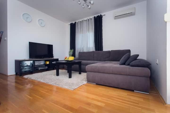 Apartman Mila Kastela Exterior photo
